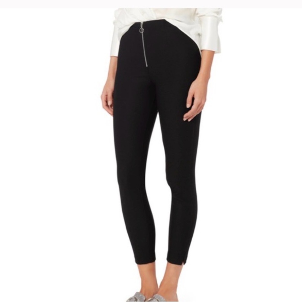 Elizabeth and James elastic waist zip up ankle pants size 4